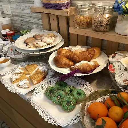 Bed and breakfast Essenze 3*