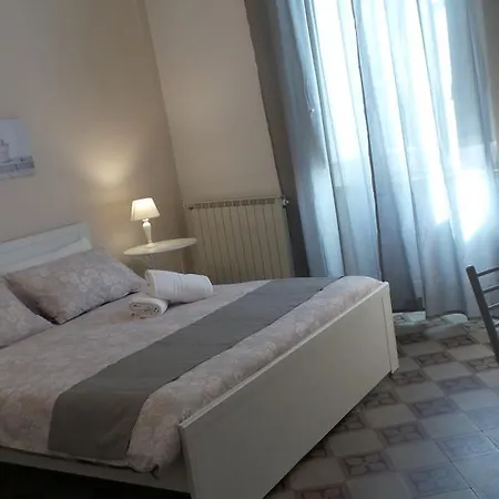 Essenze 3* Παλέρμο