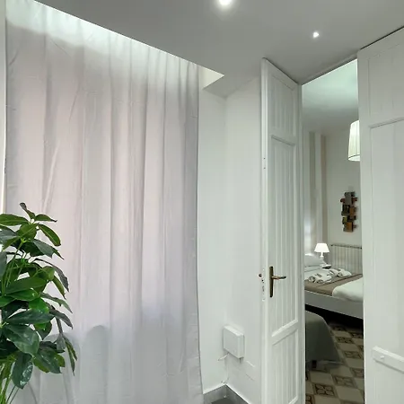 فندق مبيت وإفطار Essenze باليرمو