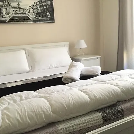 فندق مبيت وإفطار Essenze 3*