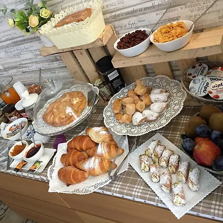 Essenze فندق مبيت وإفطار باليرمو