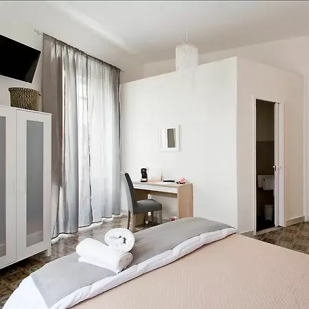 Essenze Bed & Breakfast 3*